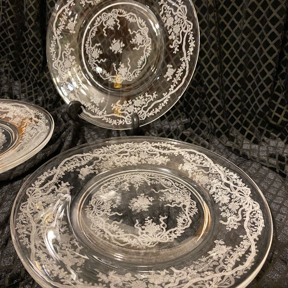 Gorgeous Fostoria Etched with Bows and flowers plates set of 5